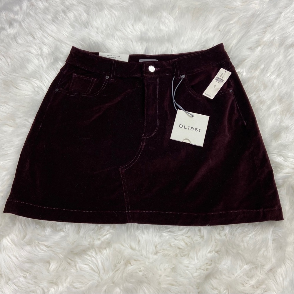 Burgundy velvet skirt DL1961